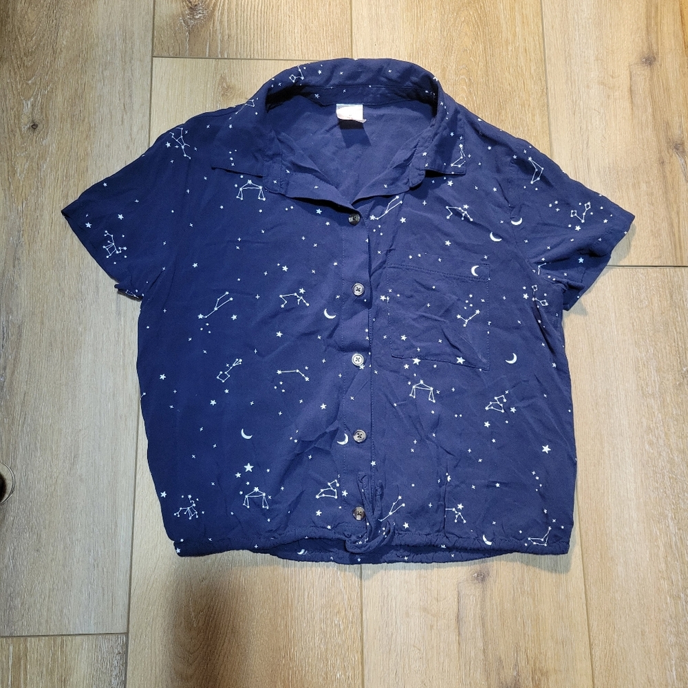 No Boundaries Midnight Blue Starry Button-Up Size M